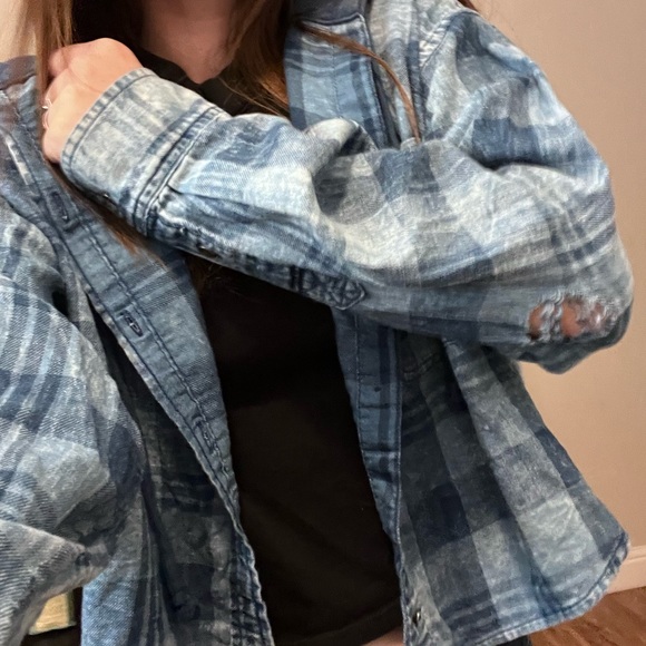 American Eagle Small Flannel - Picture 4 of 5
